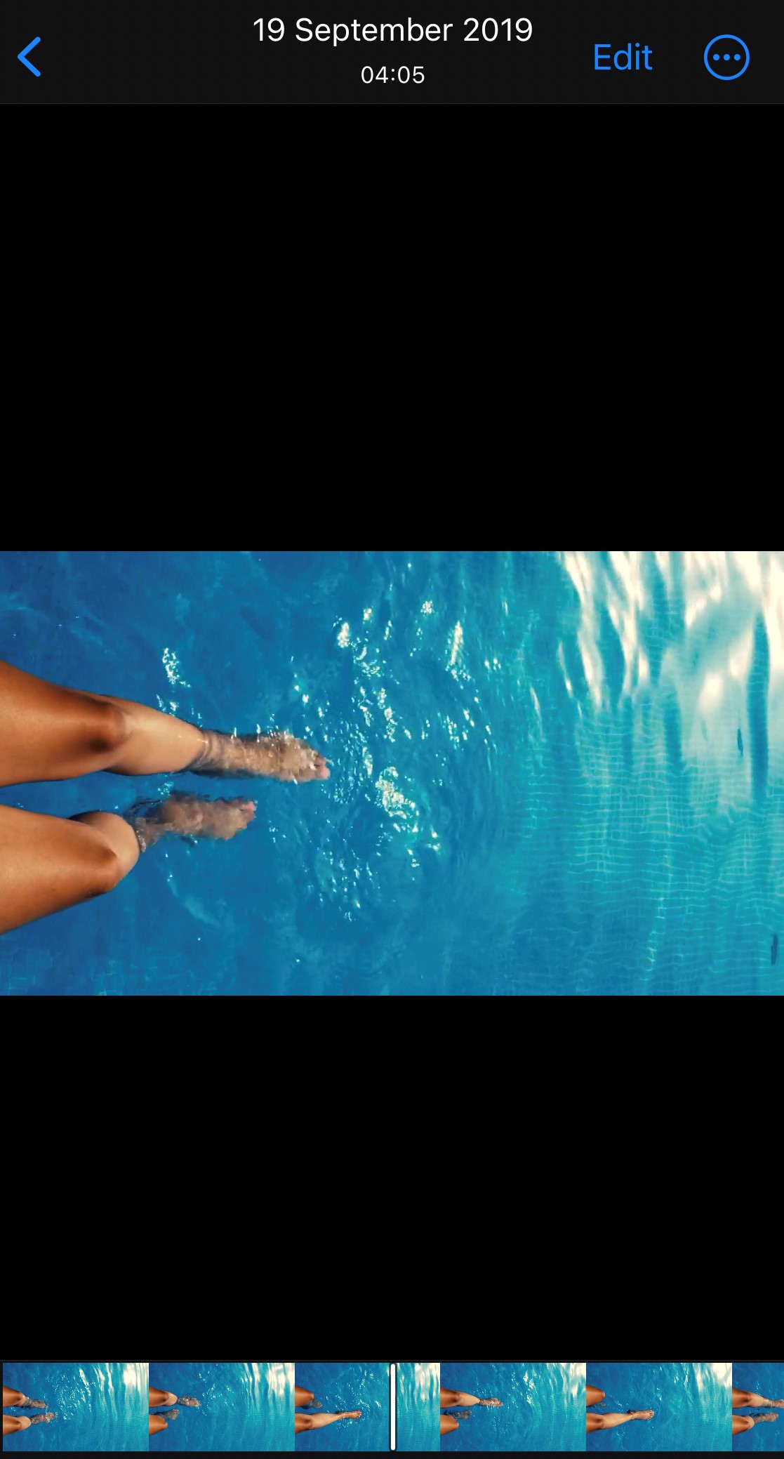 An Easy Way to Convert Portrait Video to Landscape Simplified